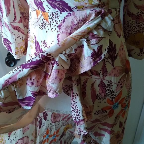 Mi Ami Floral Wrap High Low Dress - Picture 7 of 16